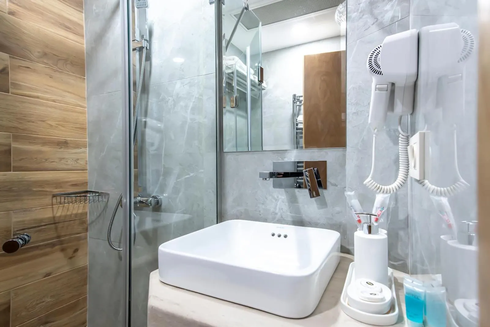 Metekhi Boutique Hotel Τυφλίδα